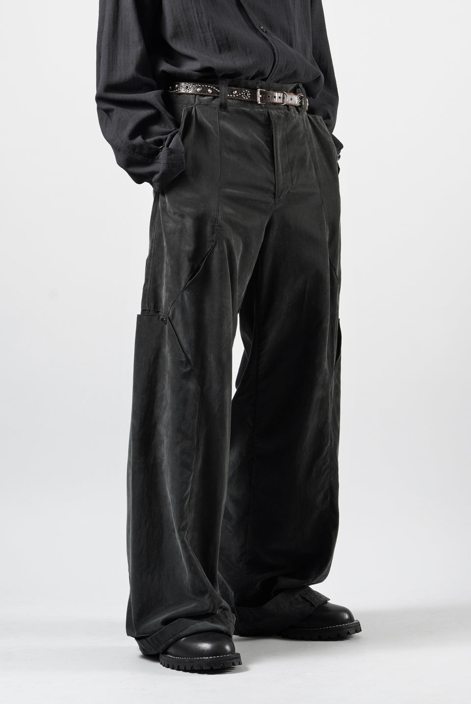 画像をギャラリービューアに読み込む, OPPOSE DUALITY 8POCKET PANEL CXC WIDE TROUSERS (BLACK)
