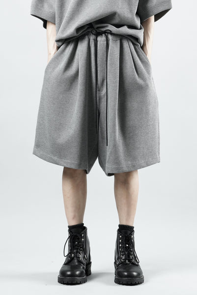 N/07 2 TUCKS EASY SHORTS / RIBBED CARDBOARD KNIT JERSEY (GREY)