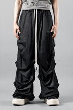 画像をギャラリービューアに読み込む, A.F ARTEFACT TUCK WIDE PANTS / UNEVEN TEXTURE (DARK GREY)