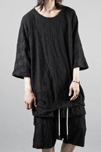 画像をギャラリービューアに読み込む, A.F ARTEFACT GRADIENT PLAID PATTERN DOLMAN TEE (BLACK)