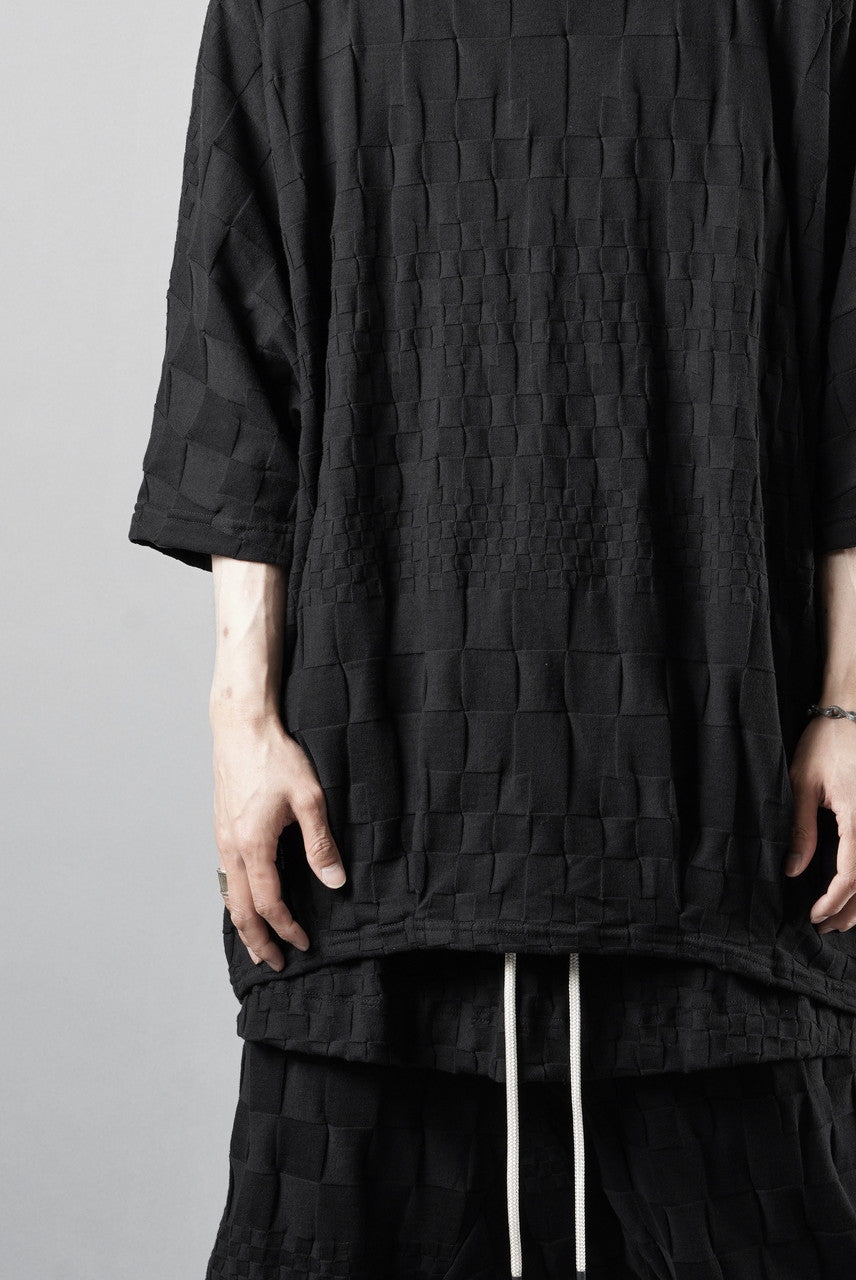 画像をギャラリービューアに読み込む, A.F ARTEFACT GRADIENT PLAID PATTERN DOLMAN TEE (BLACK)