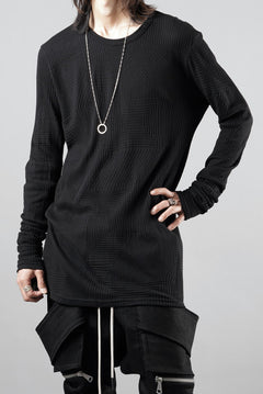 画像をギャラリービューアに読み込む, A.F ARTEFACT DEFORMED STRIPE PATTERN LONG SLEEVE TOPS (BLACK)