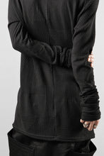 画像をギャラリービューアに読み込む, A.F ARTEFACT DEFORMED STRIPE PATTERN LONG SLEEVE TOPS (BLACK)