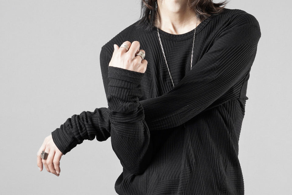 画像をギャラリービューアに読み込む, A.F ARTEFACT DEFORMED STRIPE PATTERN LONG SLEEVE TOPS (BLACK)