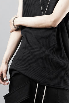 画像をギャラリービューアに読み込む, A.F ARTEFACT DEFORMED STRIPE PATTERN TANK TOP (BLACK)