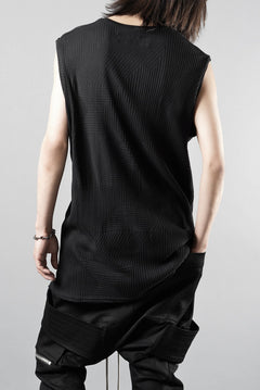 画像をギャラリービューアに読み込む, A.F ARTEFACT DEFORMED STRIPE PATTERN TANK TOP (BLACK)