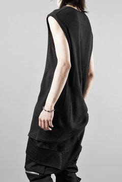 画像をギャラリービューアに読み込む, A.F ARTEFACT DEFORMED STRIPE PATTERN TANK TOP (BLACK)