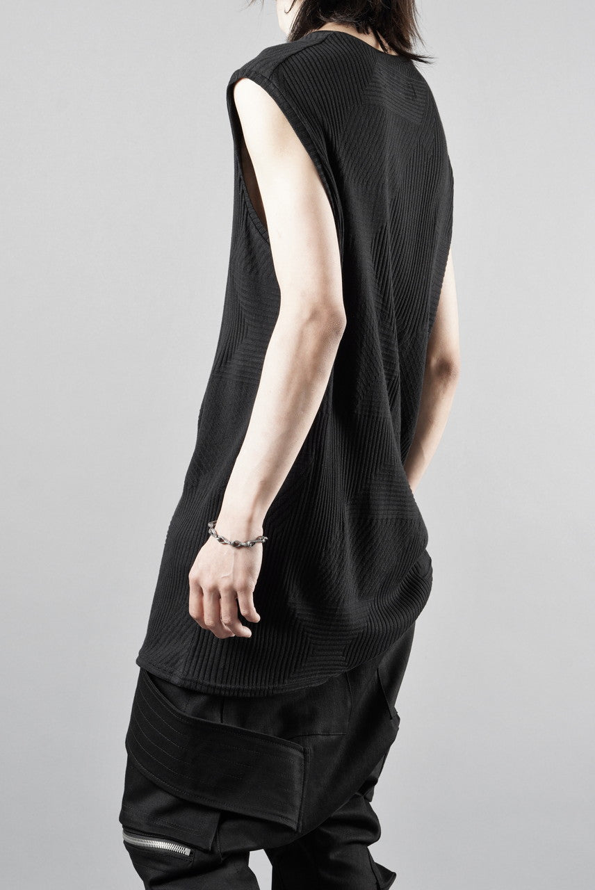 画像をギャラリービューアに読み込む, A.F ARTEFACT DEFORMED STRIPE PATTERN TANK TOP (BLACK)