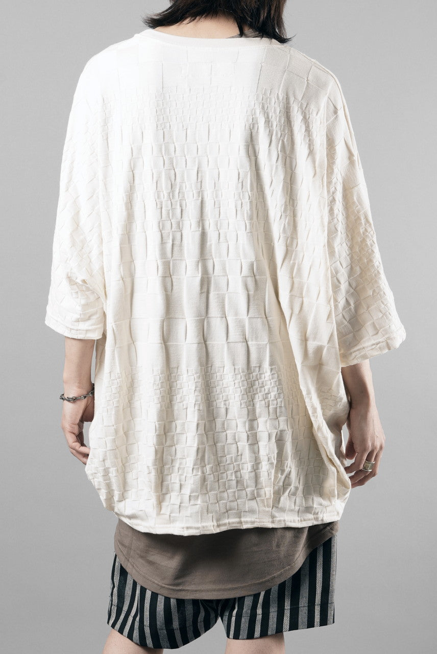画像をギャラリービューアに読み込む, A.F ARTEFACT GRADIENT PLAID PATTERN DOLMAN TEE (CREAM)