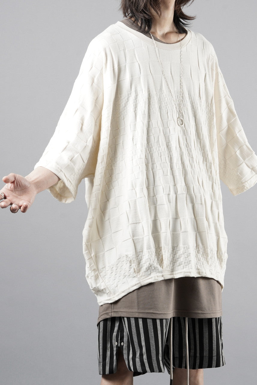 画像をギャラリービューアに読み込む, A.F ARTEFACT GRADIENT PLAID PATTERN DOLMAN TEE (CREAM)