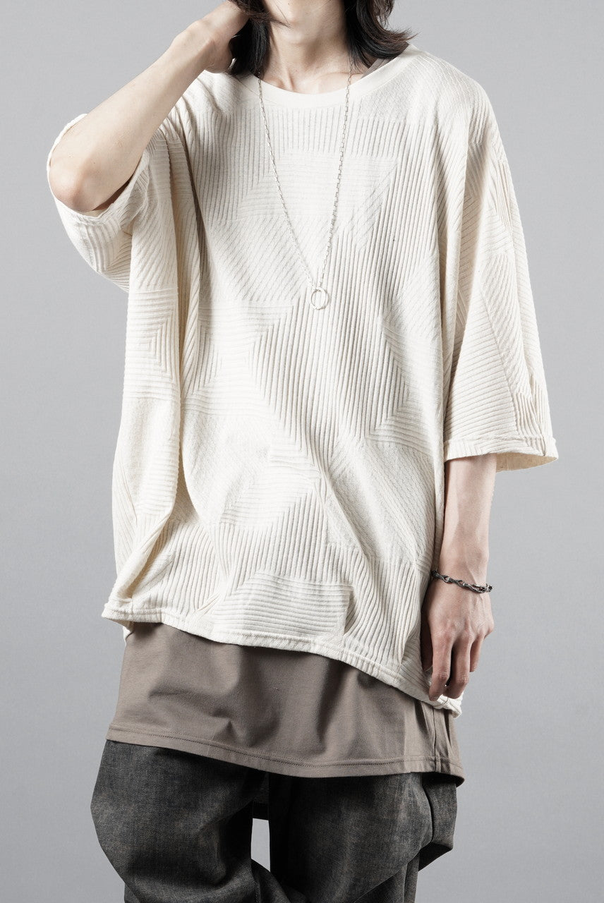 画像をギャラリービューアに読み込む, A.F ARTEFACT DEFORMED STRIPE PATTERN DOLMAN TEE (CREAM)