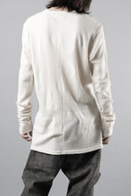画像をギャラリービューアに読み込む, A.F ARTEFACT DEFORMED STRIPE PATTERN LONG SLEEVE TOPS (CREAM)