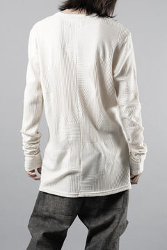 画像をギャラリービューアに読み込む, A.F ARTEFACT DEFORMED STRIPE PATTERN LONG SLEEVE TOPS (CREAM)