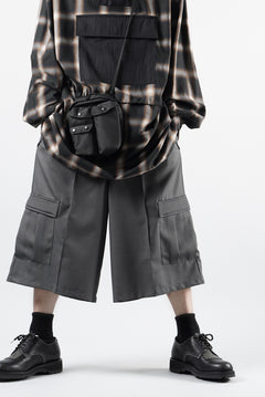 画像をギャラリービューアに読み込む, F/CE. TWIST POLYESTER WIDE SHORTS (GREY)