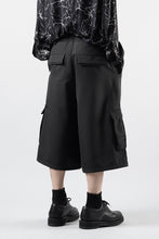 画像をギャラリービューアに読み込む, F/CE. TWIST POLYESTER WIDE SHORTS (BLACK)