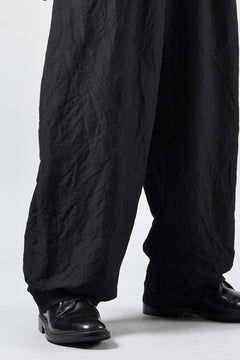 画像をギャラリービューアに読み込む, KLASICA "GL GOSSE-NN" RE DESIGNED BARREL TROUSERS / "NANAKO" WOVEN OXFORD (BLACK)