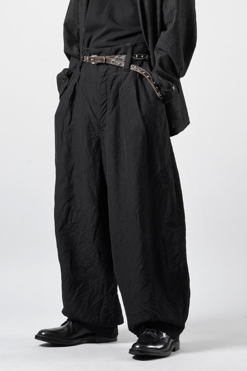 画像をギャラリービューアに読み込む, KLASICA "GL GOSSE-NN" RE DESIGNED BARREL TROUSERS / "NANAKO" WOVEN OXFORD (BLACK)