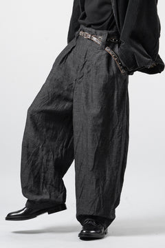 画像をギャラリービューアに読み込む, KLASICA "GL GOSSE-NN" RE DESIGNED BARREL TROUSERS / "NANAKO" WOVEN OXFORD (GREY)