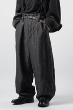 画像をギャラリービューアに読み込む, KLASICA "GL GOSSE-NN" RE DESIGNED BARREL TROUSERS / "NANAKO" WOVEN OXFORD (GREY)