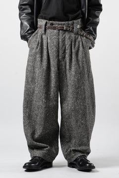 画像をギャラリービューアに読み込む, KLASICA "GL GOSSE-HS" RE DESIGNED BARREL TROUSERS / SOAKED HOMESPUN TWEED (GRAVEL)