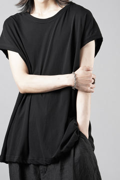 画像をギャラリービューアに読み込む, KLASICA "LUNG v.7" FLAP BACK SLEEVE LESS / HIGH TWISTED COTTON DRY JERSEY (BLACK)