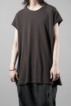 画像をギャラリービューアに読み込む, KLASICA "LUNG v.7" FLAP BACK SLEEVE LESS / HIGH TWISTED COTTON DRY JERSEY (BROWN)