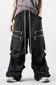 画像をギャラリービューアに読み込む, A.F ARTEFACT CARGO TUCK WIDE PANTS / TYPEWRITER COTTON CLOTH (BLACK)