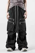 画像をギャラリービューアに読み込む, A.F ARTEFACT CARGO TUCK WIDE PANTS / TYPEWRITER COTTON CLOTH (BLACK)