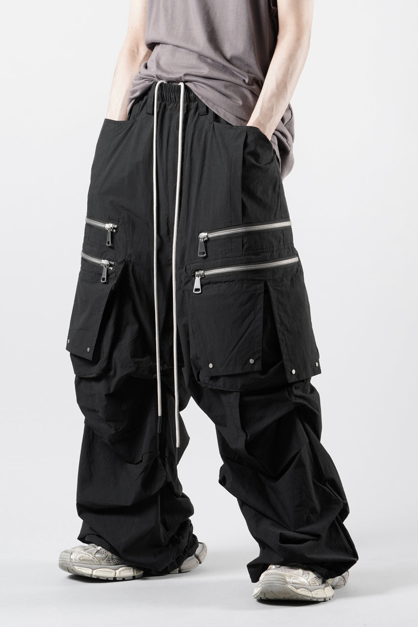 画像をギャラリービューアに読み込む, A.F ARTEFACT CARGO TUCK WIDE PANTS / TYPEWRITER COTTON CLOTH (BLACK)