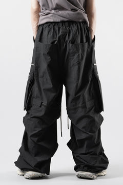 画像をギャラリービューアに読み込む, A.F ARTEFACT CARGO TUCK WIDE PANTS / TYPEWRITER COTTON CLOTH (BLACK)