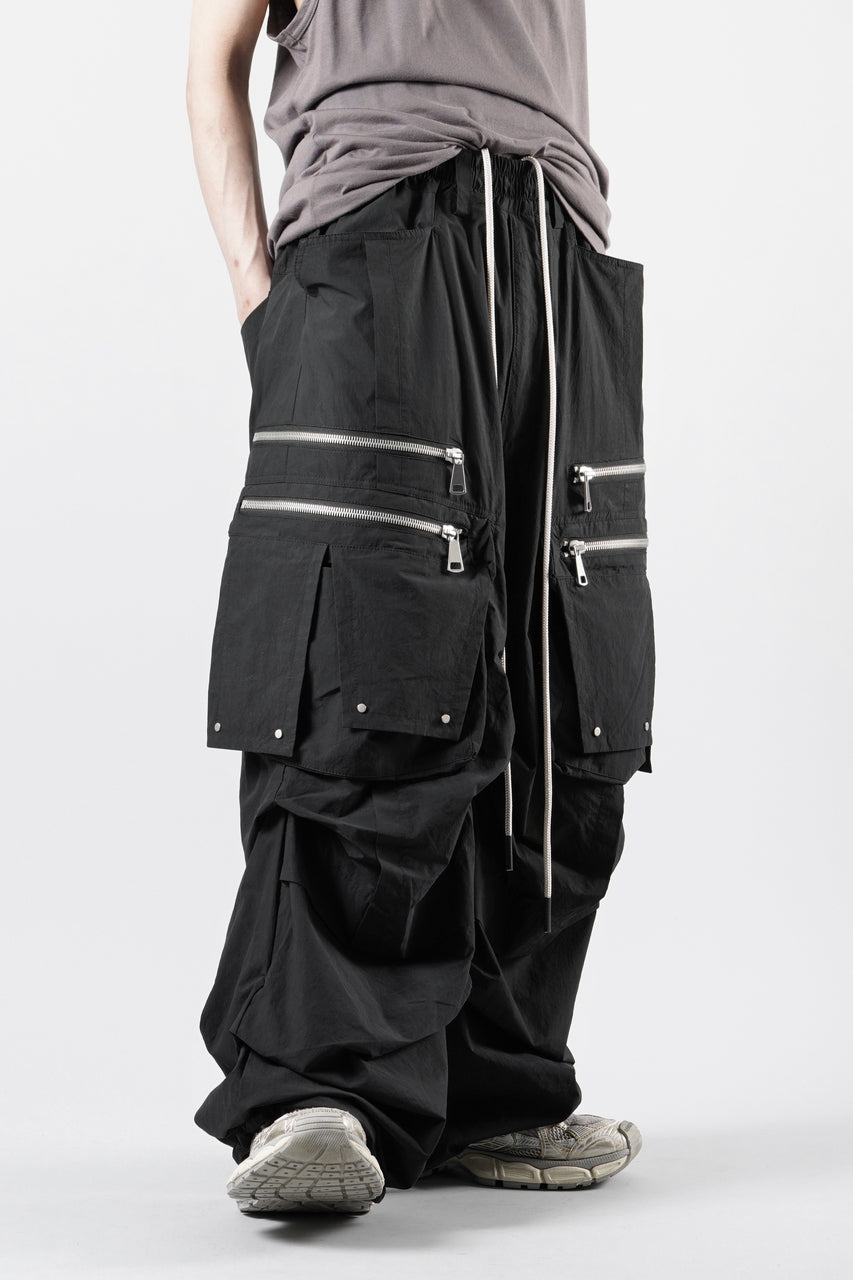 画像をギャラリービューアに読み込む, A.F ARTEFACT CARGO TUCK WIDE PANTS / TYPEWRITER COTTON CLOTH (BLACK)