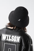 画像をギャラリービューアに読み込む, MASTERMIND WORLD x KANGOL® BERMUDA CASUAL (BLACK)