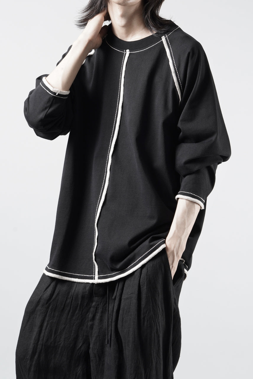 Load image into Gallery viewer, OBLADI RAGLAN LONG-SLEEVE T-SHIRT WITH BEIGE OVERLOCK STITCHING (BLACK)