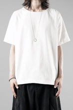 Load image into Gallery viewer, OPPOSE DUALITY HALF SLEEVE T-SHIRTS / COTTON JERSEY (WHITE)