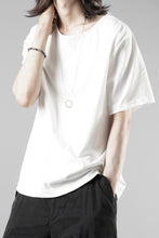 Load image into Gallery viewer, OPPOSE DUALITY HALF SLEEVE T-SHIRTS / COTTON JERSEY (WHITE)