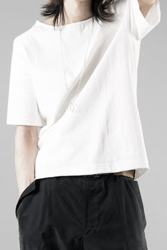 Load image into Gallery viewer, OPPOSE DUALITY HALF SLEEVE T-SHIRTS / COTTON JERSEY (WHITE)