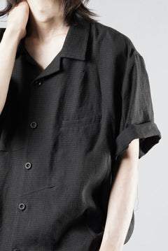 Load image into Gallery viewer, Professor.E CHECK SHORT SLEEVE SHIRT (BLACK)