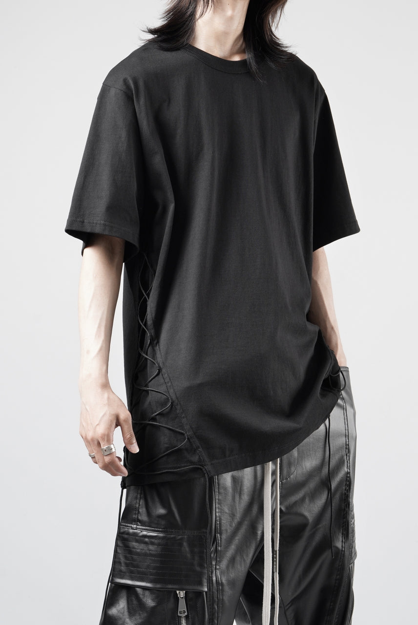 画像をギャラリービューアに読み込む, OBLADI SIDE LACE-UP T-SHIRT (BLACK)