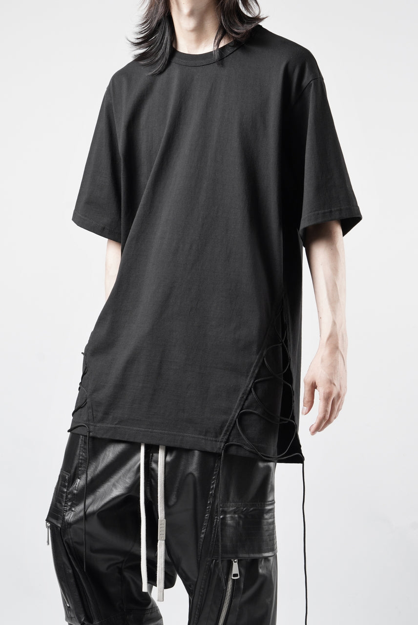 画像をギャラリービューアに読み込む, OBLADI SIDE LACE-UP T-SHIRT (BLACK)