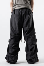 画像をギャラリービューアに読み込む, A.F ARTEFACT TUCK WIDE PANTS / TYPEWRITER COTTON CLOTH (BLACK)
