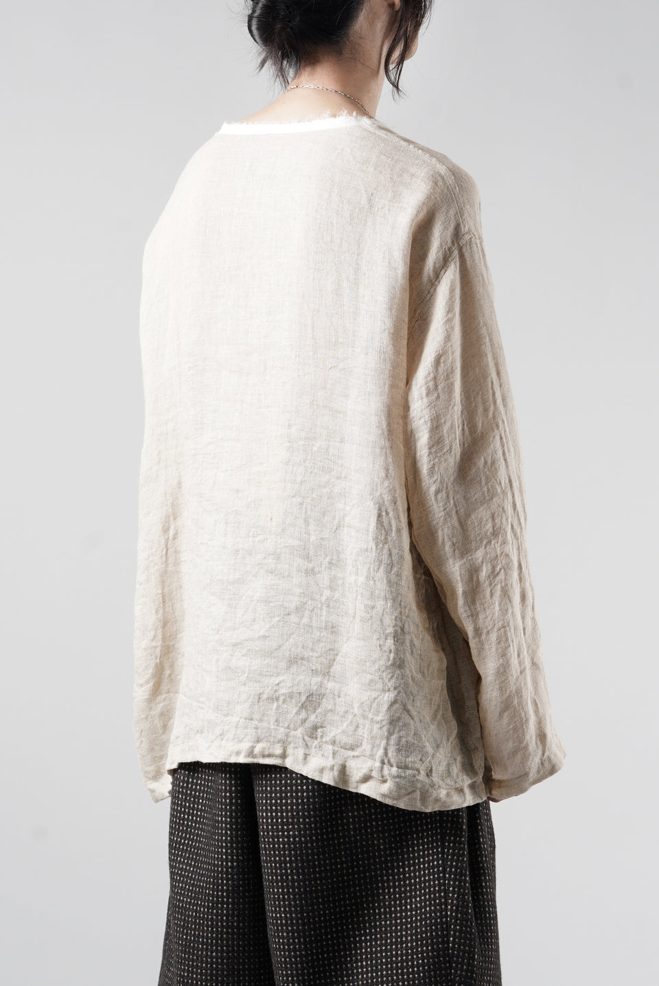 画像をギャラリービューアに読み込む, YUTA MATSUOKA pullover shirt / natural linen gauze (beige)