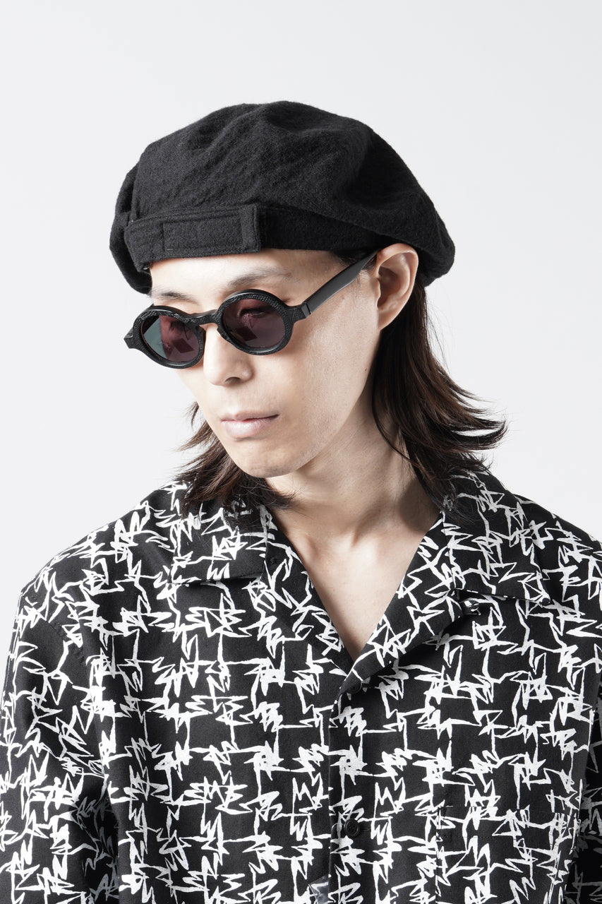 Load image into Gallery viewer, Y's for men x MASSES ADJUSTABLE BERET / SHRINK SERGE (BLACK)