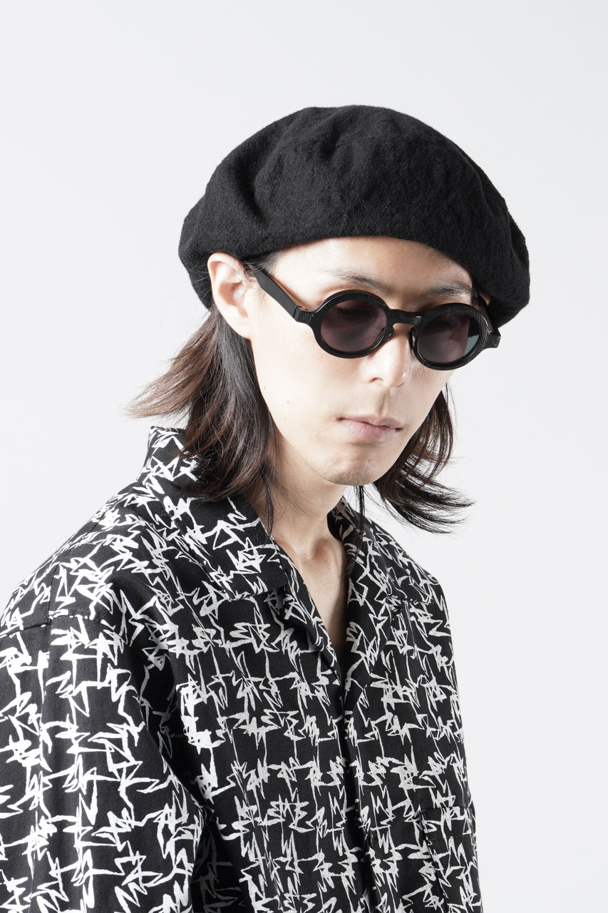 Load image into Gallery viewer, Y's for men x MASSES ADJUSTABLE BERET / SHRINK SERGE (BLACK)