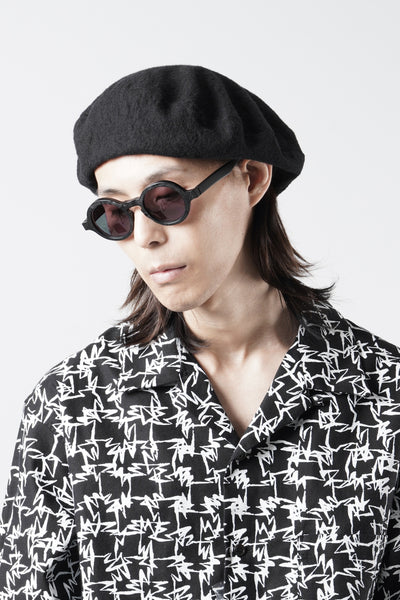 Y's for men x MASSES ADJUSTABLE BERET / SHRINK SERGE (BLACK)
