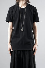 画像をギャラリービューアに読み込む, black crow x LOOM exclusive short sleeve tops / 20/1 Loop wheeled Cotton Jersey (BLACK)