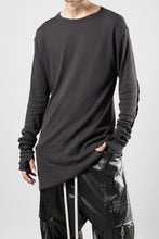 画像をギャラリービューアに読み込む, thom/krom OUTSIDE SEAMS LONG SLEEVE T-SHIRT / LIGHT &amp; SOFT RIB COTTON (COLD BROWN)
