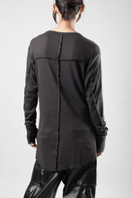 画像をギャラリービューアに読み込む, thom/krom OUTSIDE SEAMS LONG SLEEVE T-SHIRT / LIGHT &amp; SOFT RIB COTTON (COLD BROWN)