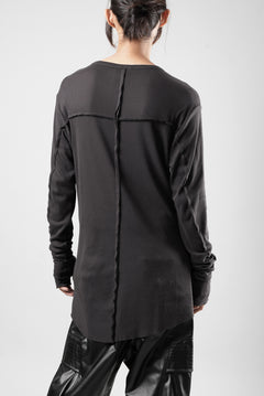 画像をギャラリービューアに読み込む, thom/krom OUTSIDE SEAMS LONG SLEEVE T-SHIRT / LIGHT &amp; SOFT RIB COTTON (COLD BROWN)