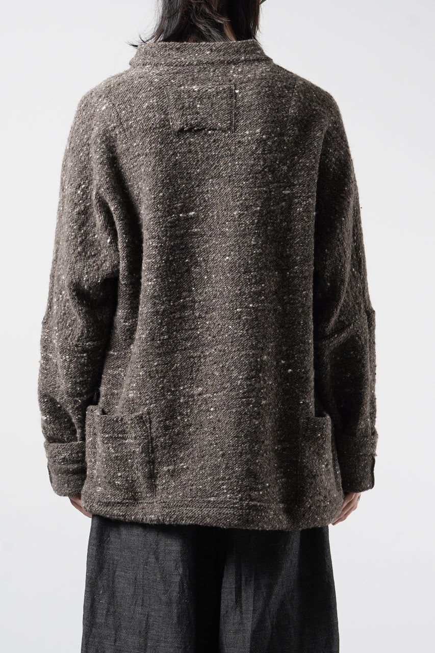 画像をギャラリービューアに読み込む, KLASICA "LIM" POCKET MOCK NECK JUMPER / NATURAL COLORED SHEEP NON DYED WOOL JERSEY (TAUPE)