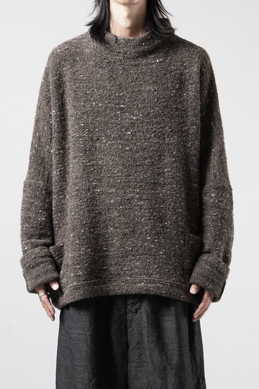 画像をギャラリービューアに読み込む, KLASICA "LIM" POCKET MOCK NECK JUMPER / NATURAL COLORED SHEEP NON DYED WOOL JERSEY (TAUPE)